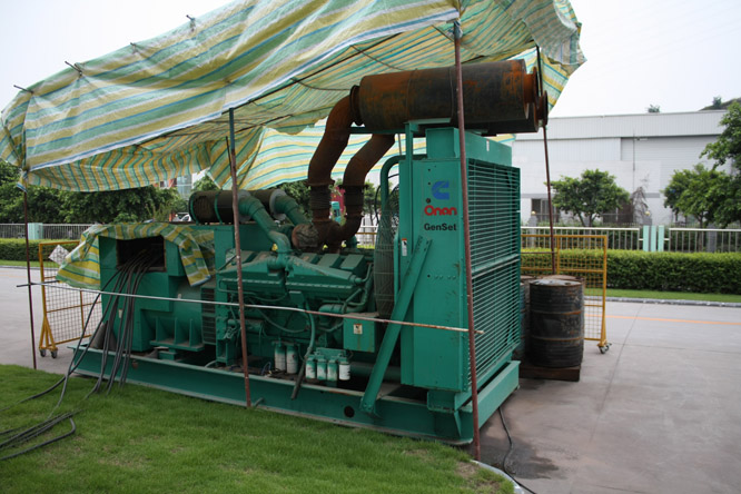 丁青康明斯发电机租用：安全、高效、便捷！